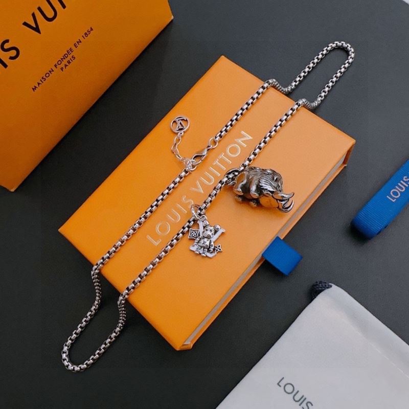 Louis Vuitton Necklaces